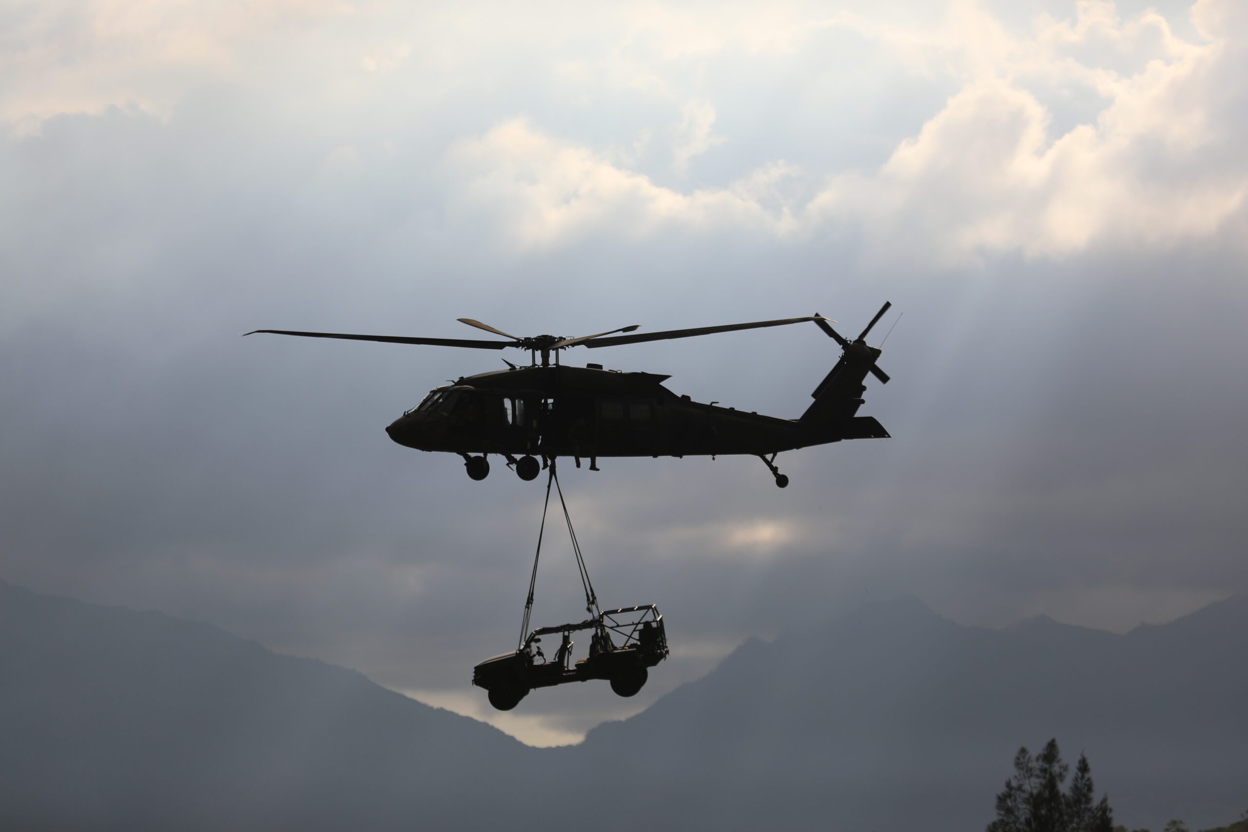 Long-Range Maritime Air Assault Operation in the Indo-Pacific Theater Image