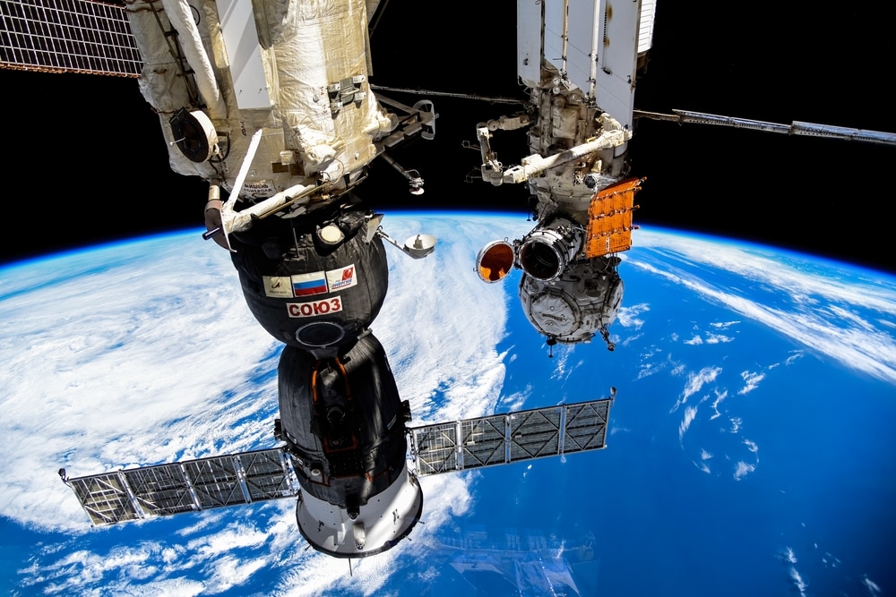 Russian Spy Satellite Destroyed by Suspected Debris Strike in Graveyard Orbit