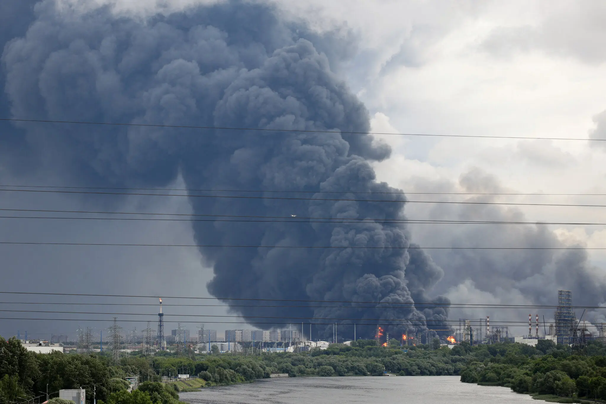 “If Ukraine burns, then your Moscow will burn as well”