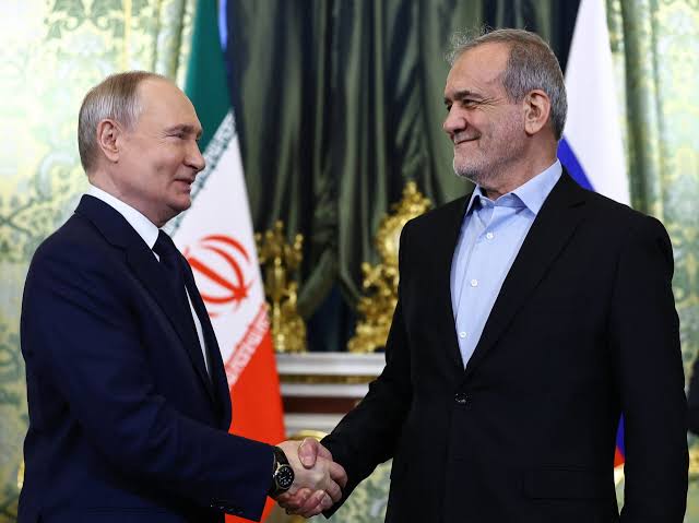 Russian and Chinese Strategic Gains from the US–Iran War Image